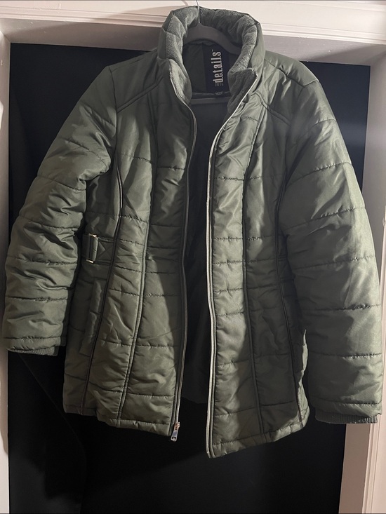 INTL d.e.t.a.i.l.s Jackets & Blazers - Tail Quilted Olive Green Women's Puffer Jacket